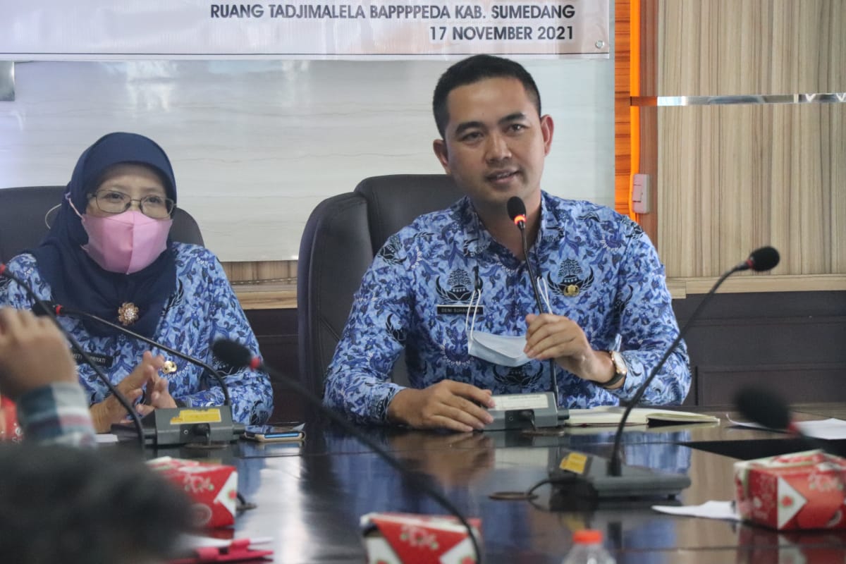 rapat BAPPPPEDA
