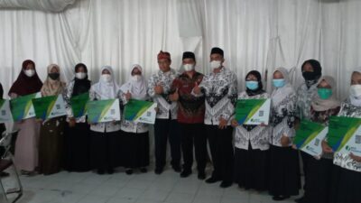Guru Honorer Sumedang Minta Pemerintah Perhatikan Nasib Tenaga Pendidik dan Kependidikan