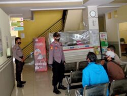 PPKM Level 2, Polsek Cimanggung Patroli Dialogis ke Klinik Utama Al Yamin