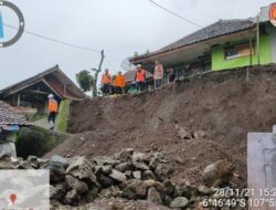 TPT Longsor, Dua Rumah di Naluk Sumedang Terancam