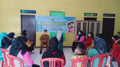 Pemdes Jayamekar Cibugel Sumedang Gelar Kelas Bumil, Ini Materi Yang Diajarkan