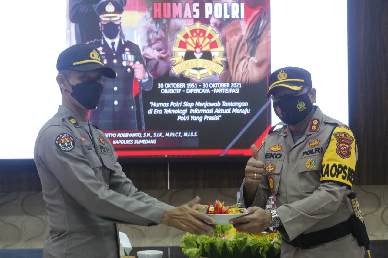 Kapolres Beri kejutan