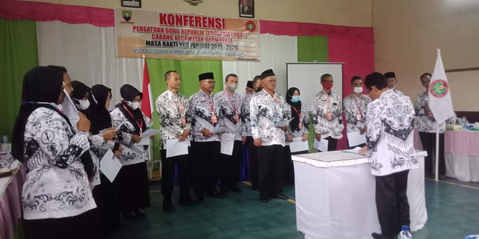 Nama-nama Pengurus PGRI Darmaraja Sumedang