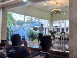 Umuh Muchtar Tegaskan Kedatangan Erick Tohir Hanya Sekedar Silaturahmi
