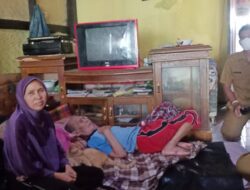 Lansia Pensiunan Guru Terbaring Sakit di Rumahnya, Butuh Uluran Para Dermawan