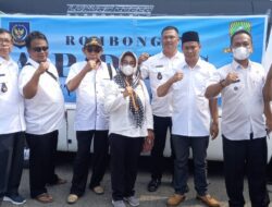 Merasa Dikebiri, Ratusan Kepala Desa di Sumedang Geruduk Istana Presiden