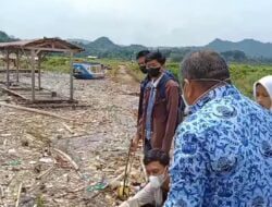 Puluhan Siswa SMKN Situraja Sumedang Datangi Waduk Jatigede, Ini Yang Mereka Lakukan