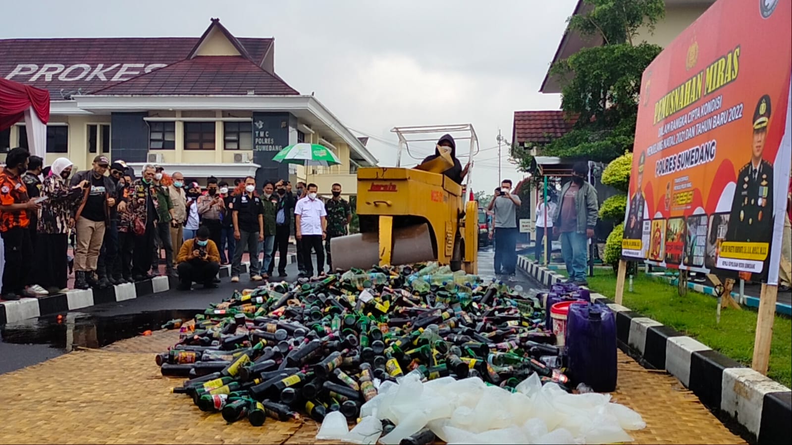 Tuak Campuran dimusnahkan