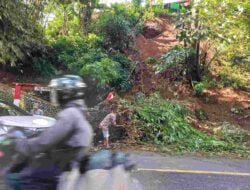 Longsor di Pasanggrahan Baru Sumedang, Rumah Terancam Warga Mengungsi