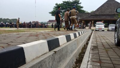 Pelantikan Pejabat Fungsional di Sumedang, 4 Orang Nyaris Pingsan, 1 Diantaranya Dibawa ke IGD