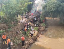 Karya Bakti Siswa Diktukpasus, Koramil Jatinangor Beberesih Sungai Cikeruh
