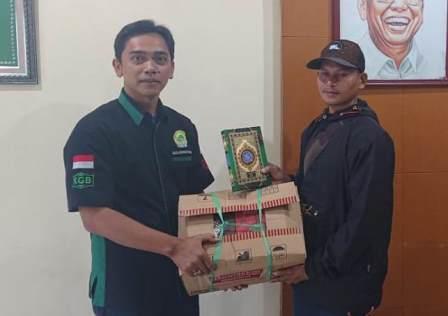 DKC Garda Bangsa Sumedang Salurkan Alquran