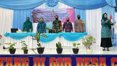 Pengurus Kader PKK Desa Cibeusi Dikukuhkan Ibu Camat Jatinangor