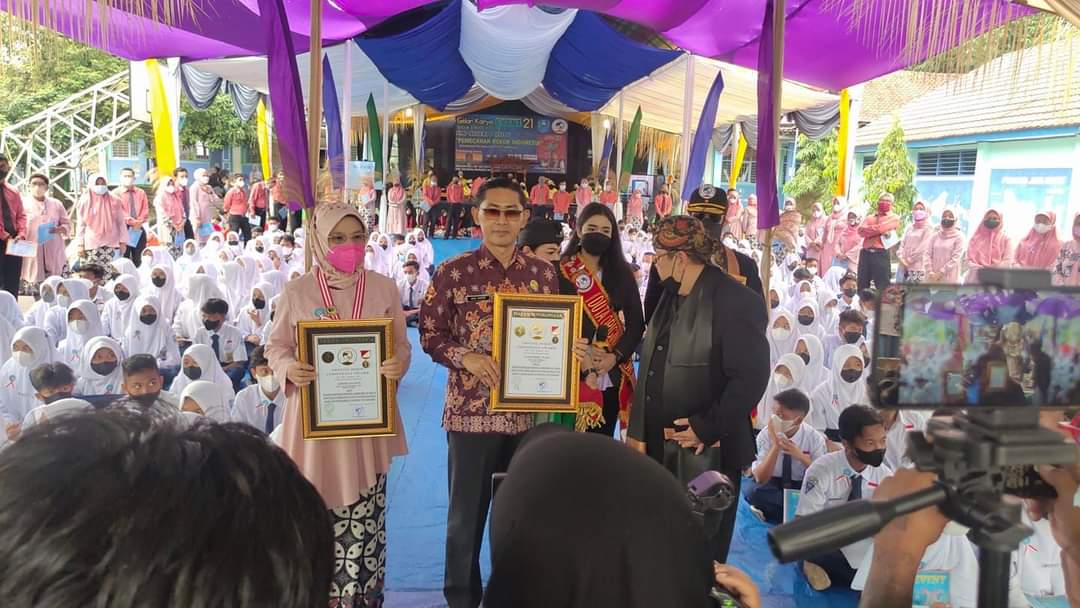 Musikalisasi Puisi Berantai
