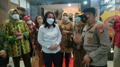 Pastikan Kondisi Anak Korban Kekerasan, Menteri PPPA Terjun Langsung ke Sumedang