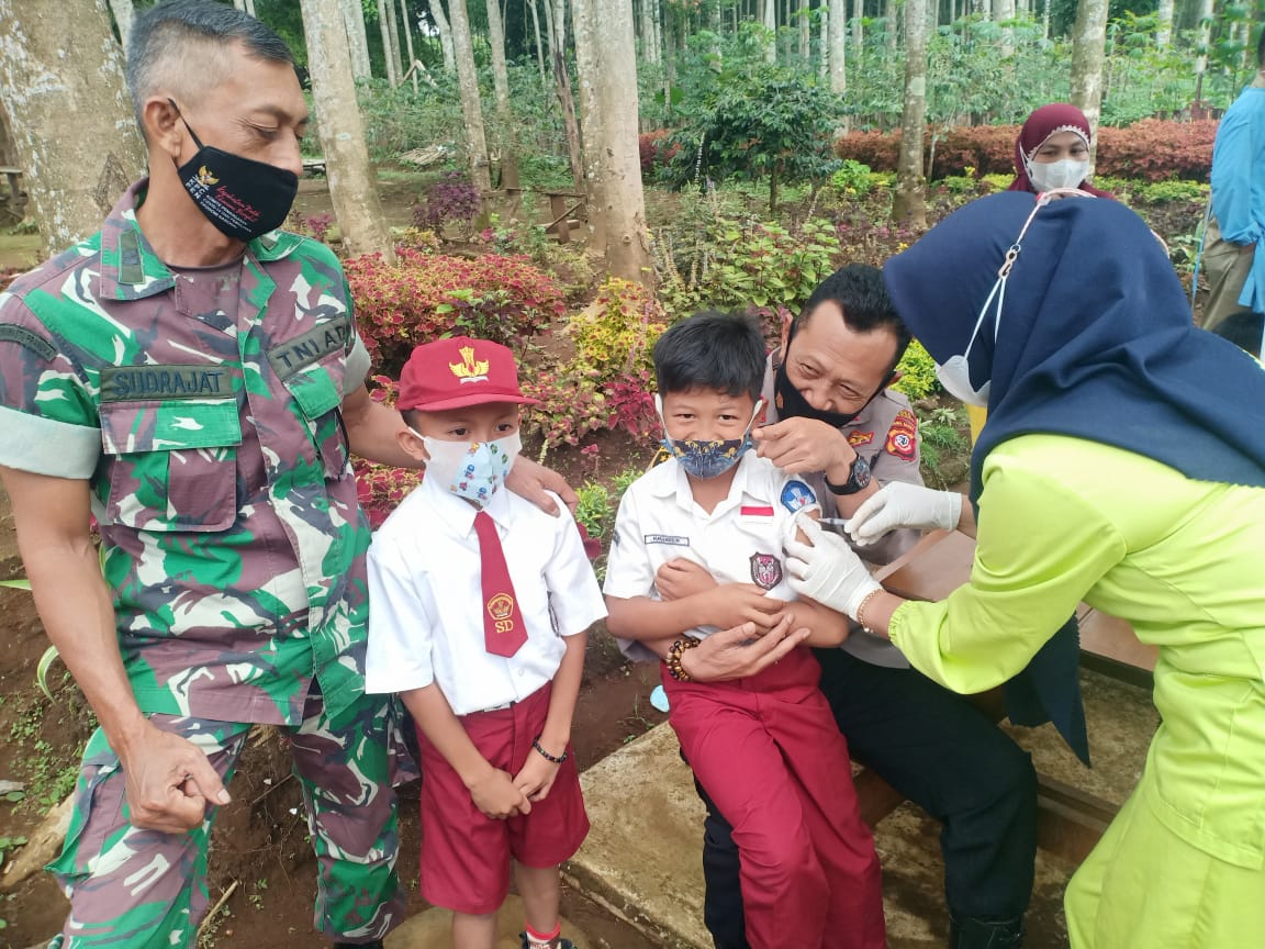 vaksinasi anak