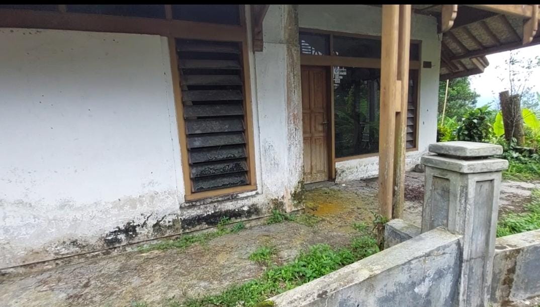 Cireita Seram Kampung Cibueuk