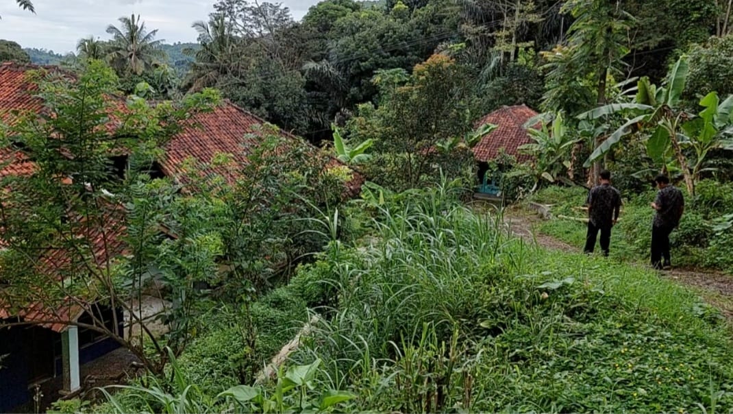 keunikan kampung cibueuk
