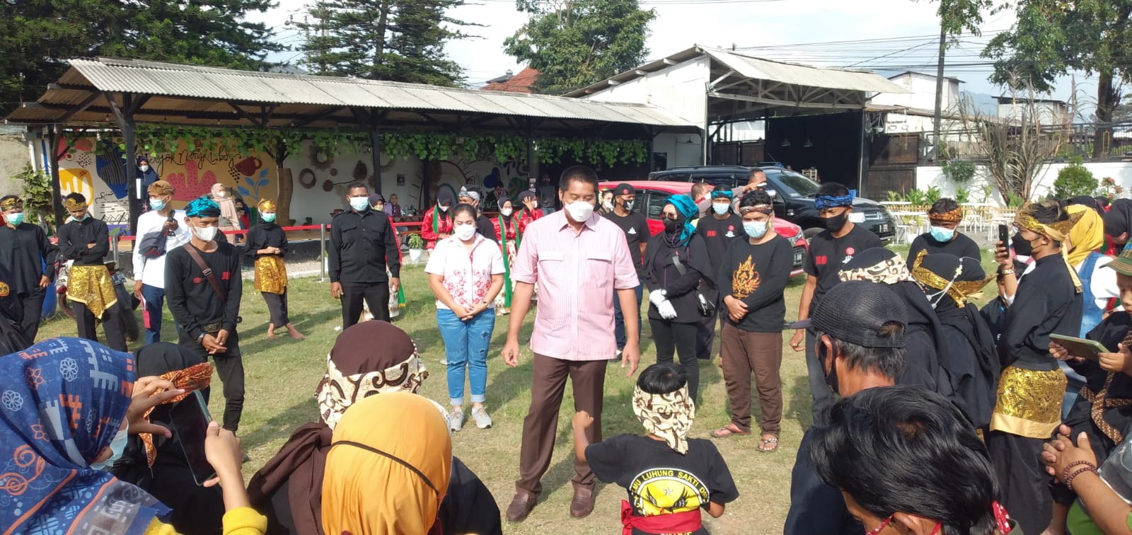 Bang Ara, Pelaku Seni Harus Bangkit