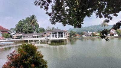 Merinding! Begini Cerita Menyeramkan Penampakan di Empang Gedung Negara Sumedang