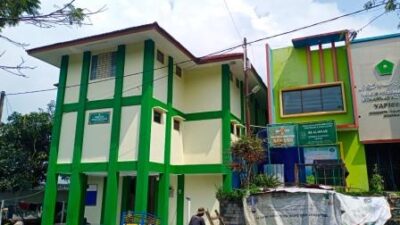 Asrama santri putra di Pondok Pesantren Al-Hikamussalafiyyah
