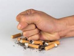 Perokok, Siap-siap Rogoh Kocek Lebih Dalam, Januari 2022 Harga Rokok Naik Lagi