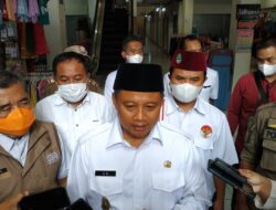 Covid-19 Melonjak, Wagub Jabar Pastikan PTM SMA/SMK Masih Berjalan 100 Persen