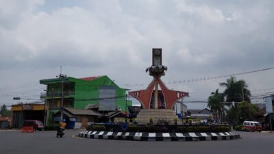 Tugu Adipura