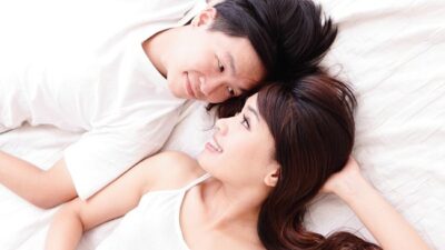 Tips Alami Tahan Lama di Ranjang