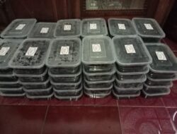 Nikmatnya Tape Ketan Hitam Putih ‘Yahai’ Situraja Sumedang