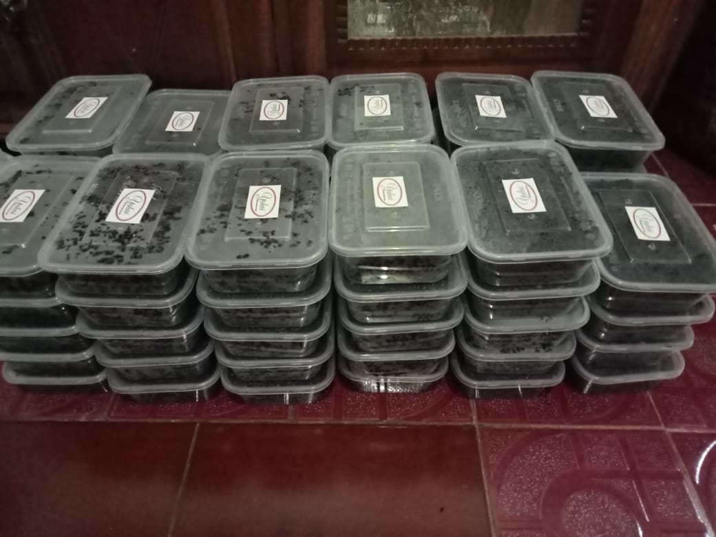 Tape Ketan Hitam dan Putih Yahai