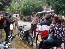 Operasi Yustisi di Buahdua Sumedang Kenakan Sanksi “Pus – Up” Ditempat Bagi Pelanggar Proker Covid-19