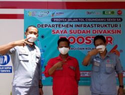 Dukung Percepatan Vaksinasi, Puluhan Karyawan PT Adhi Karya Divaksin Booster