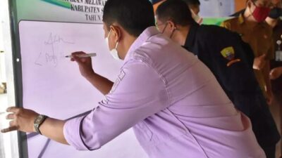 Deklarasi GEBE'R lawan kemiskinan