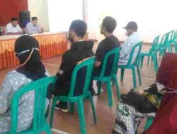 Sempat Ditahan Karena Nunggak, Akhirnya Ijasah Milik Sejumlah Siswa di Sumedang Dibagikan