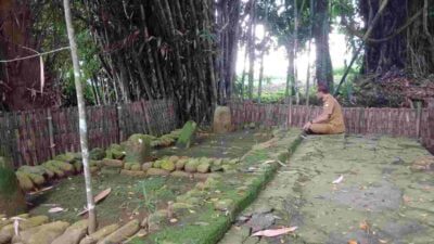 makam Syeh Nur Shidiq