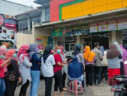 Atasi Kelangkaan, Begini Siasat Minimarket di Sumedang Saat Menjual Minyak Goreng