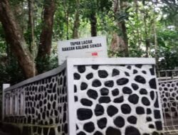 Ternyata Gara-gara Ini, Peziarah Dilarang Pakai Batik Saat Ziarah Makam Keramat Dayeuhluhur Sumedang