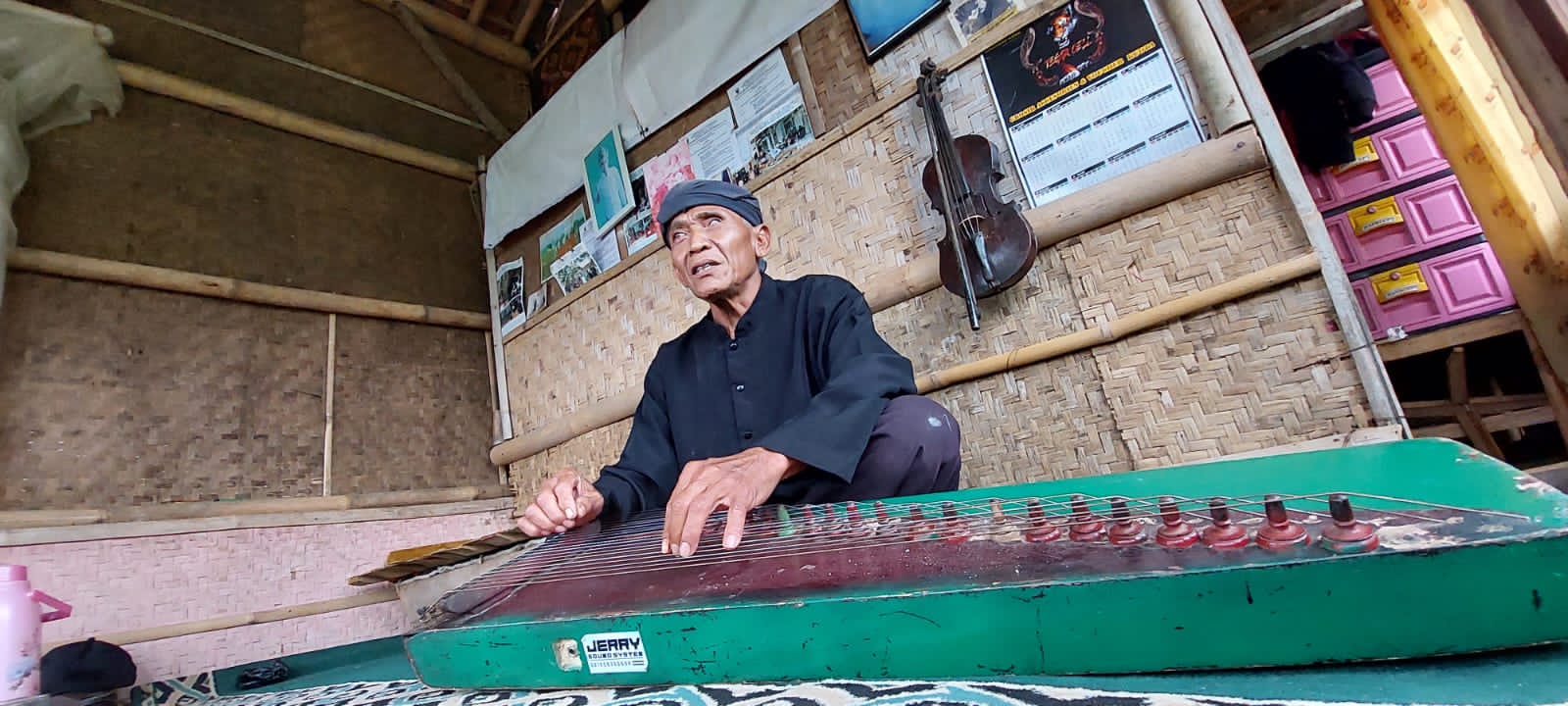 tokoh budayawan sumedang