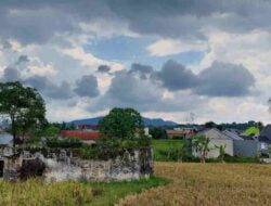 Ajaib! Ada Mata Air Panas di Tengah Sawah Wilayah Kota Sumedang