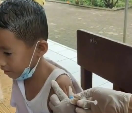 anak sd kebal divaksin