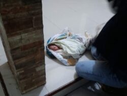 Penemuan Bayi di Teras Rumah Gegerkan Warga Mulyasari Sumedang