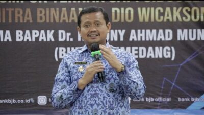 Bank bjb Cabang Sumedang Fasilitasi Bantuan Modal KUR Untuk Peternak Sapi