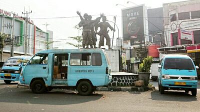 Pengusaha Angkot di Kabupaten Bandung Tolak Kehadiran Bus TMP