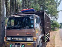 Kisah Nyata! Mobil Truk Fuso di Sumedang Ini Jalan Sendiri Saat Ditinggal Sopirnya