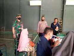 Meski Puasa, Warga Desa Sekarwangi Buahdua Sumedang Rela Divaksin