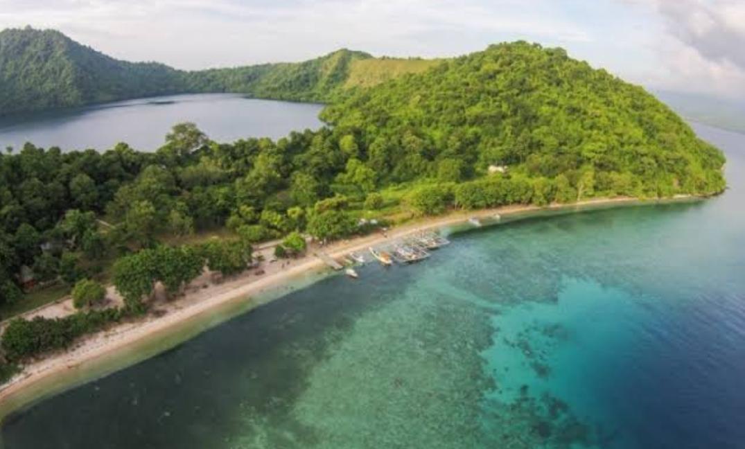 Satonda Pulau Terlarang
