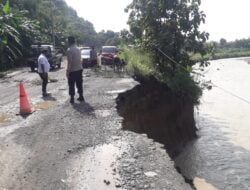 Pergeseran Tanah, Jalan Penghubung Tomo – Jatigede Sumedang Nyaris Putus