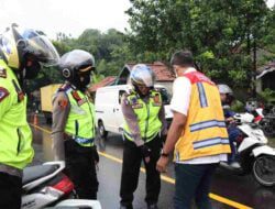 Kapolres Sumedang Deadline Jalan Amblas di Paseh dan Cireki Tomo