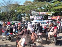 H+1 Lebaran, Kendaraan Pemudik Dominasi Jalan Raya Bandung Garut